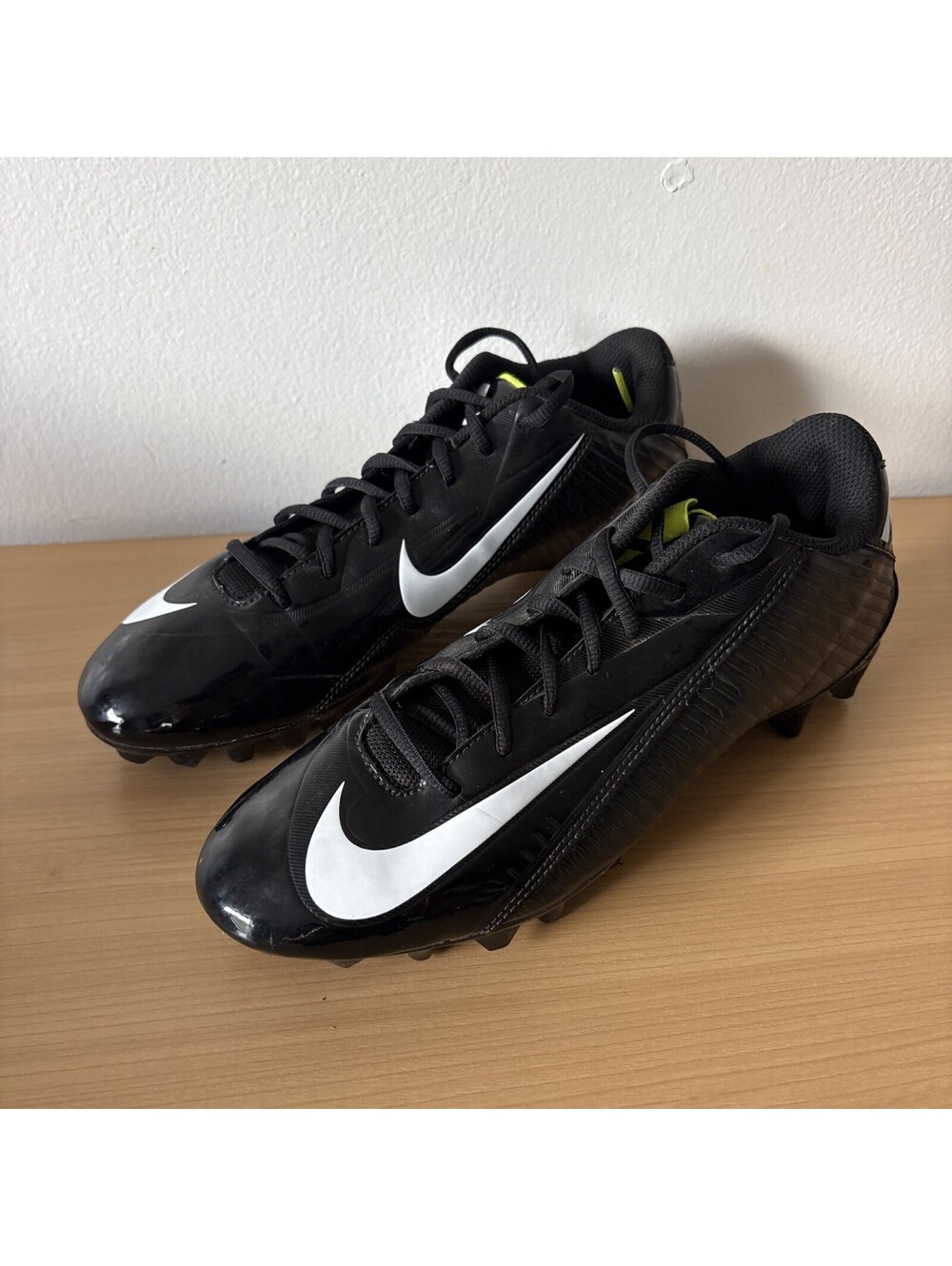 Nike Vapor Carbon Elite Football Cleats Mens 9.5 Black White 642787-001